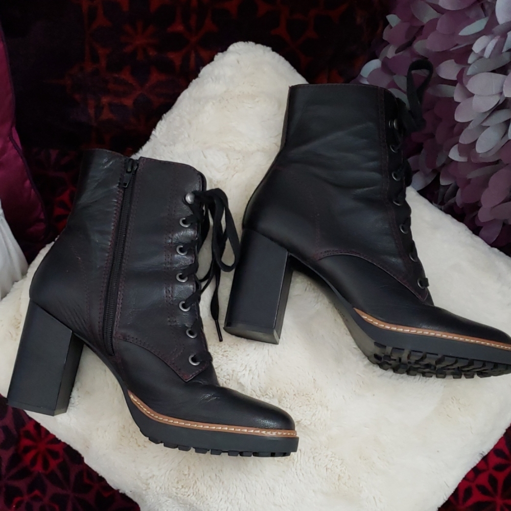 Black Leather Lace Up Callie Boots with Heels